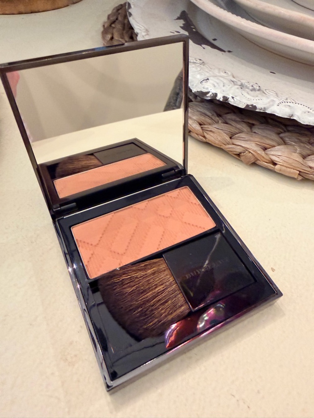 Burberry Light Glow Natural Blush in Tangerine No 6